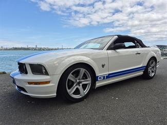 2009 FORD MUSTANG - Thumbnail