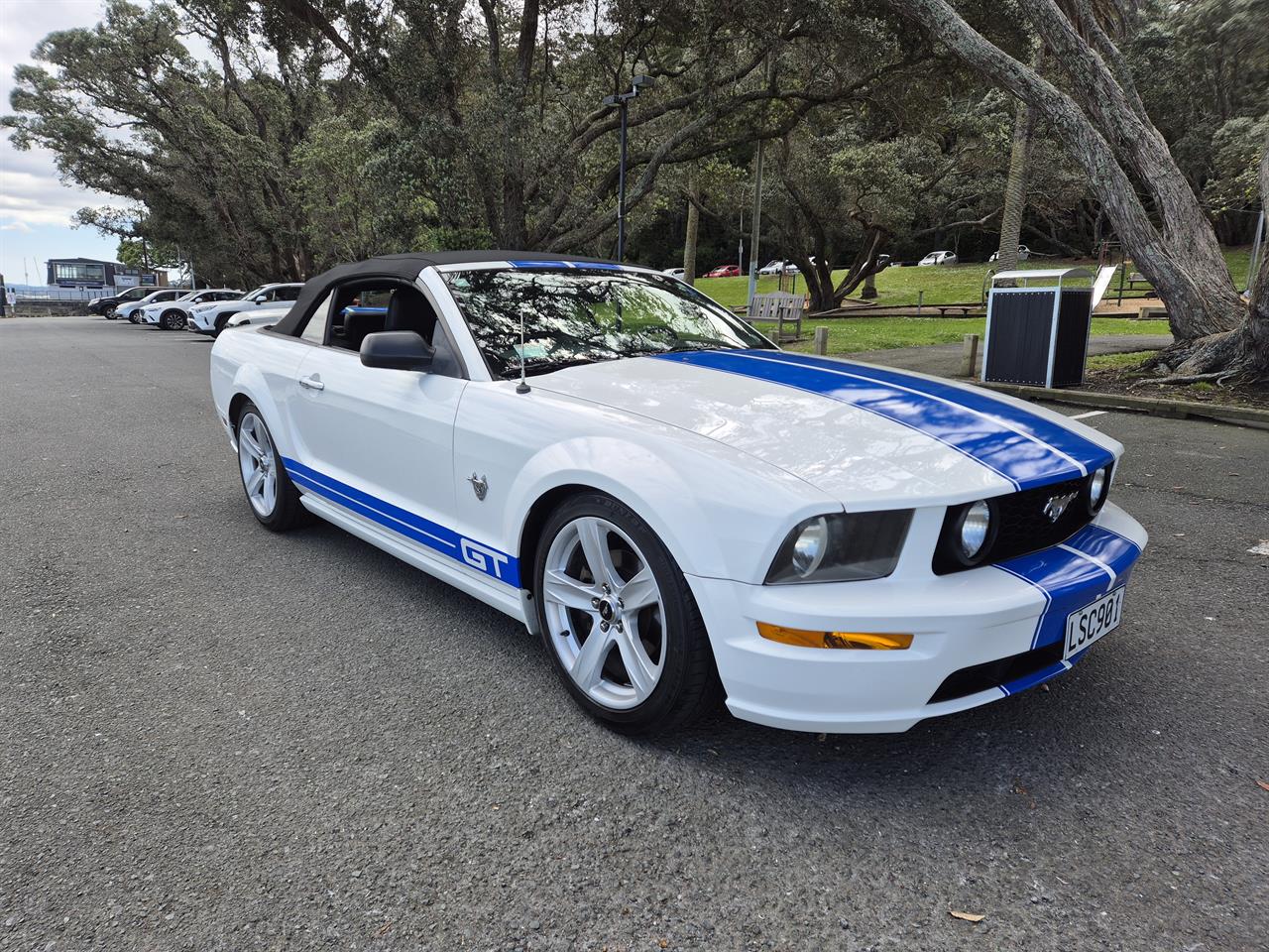 2009 FORD MUSTANG