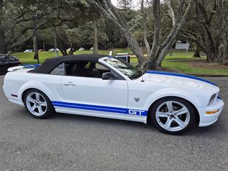 2009 FORD MUSTANG - Thumbnail