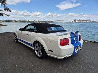 2009 FORD MUSTANG - Thumbnail