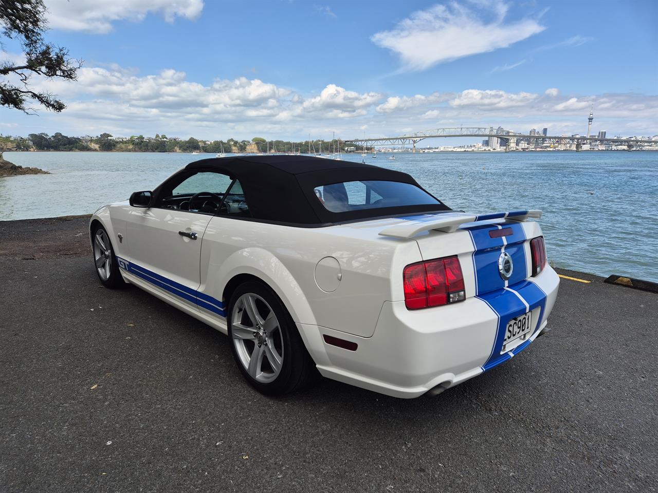 2009 FORD MUSTANG