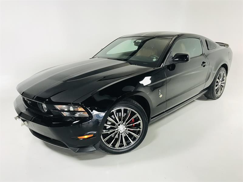 2011 FORD MUSTANG