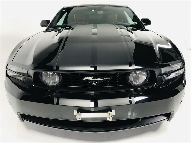 2011 FORD MUSTANG