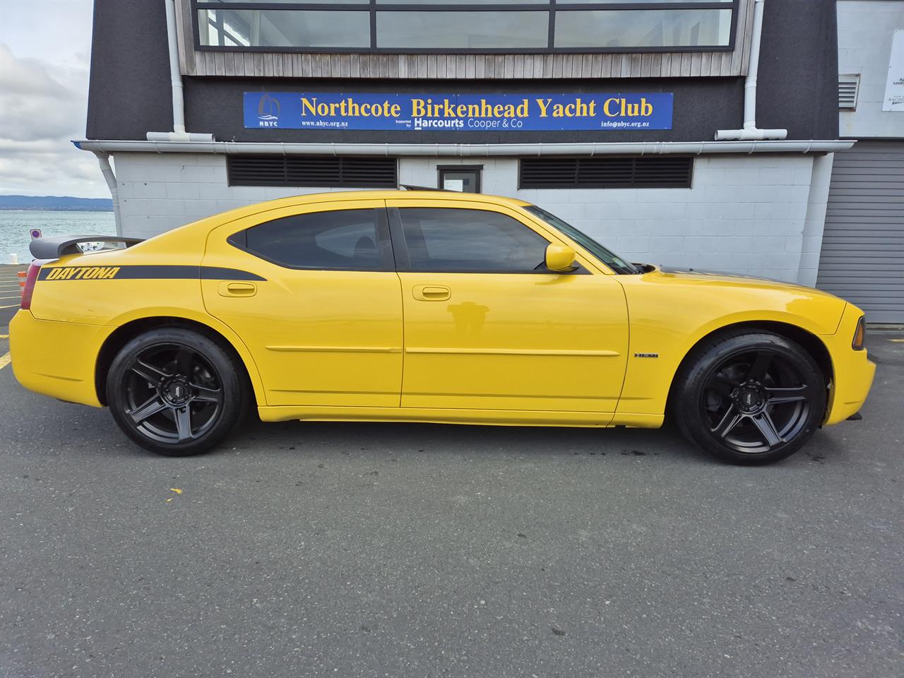 2006 DODGE Charger