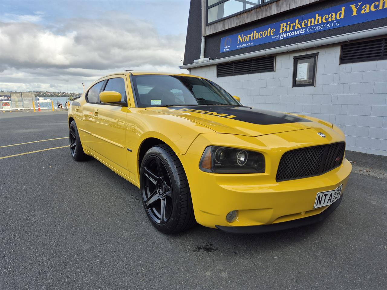 2006 DODGE Charger