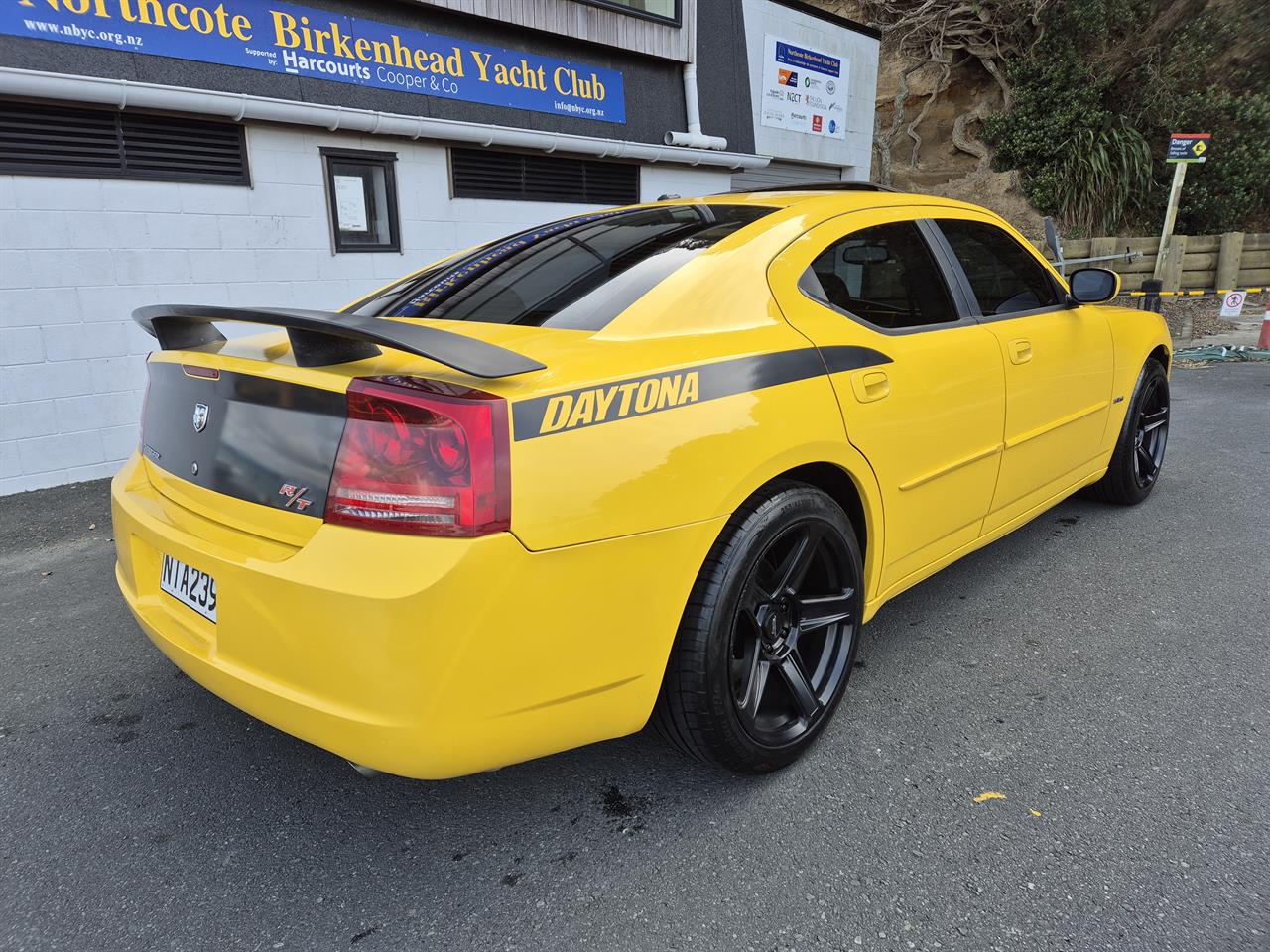 2006 DODGE Charger