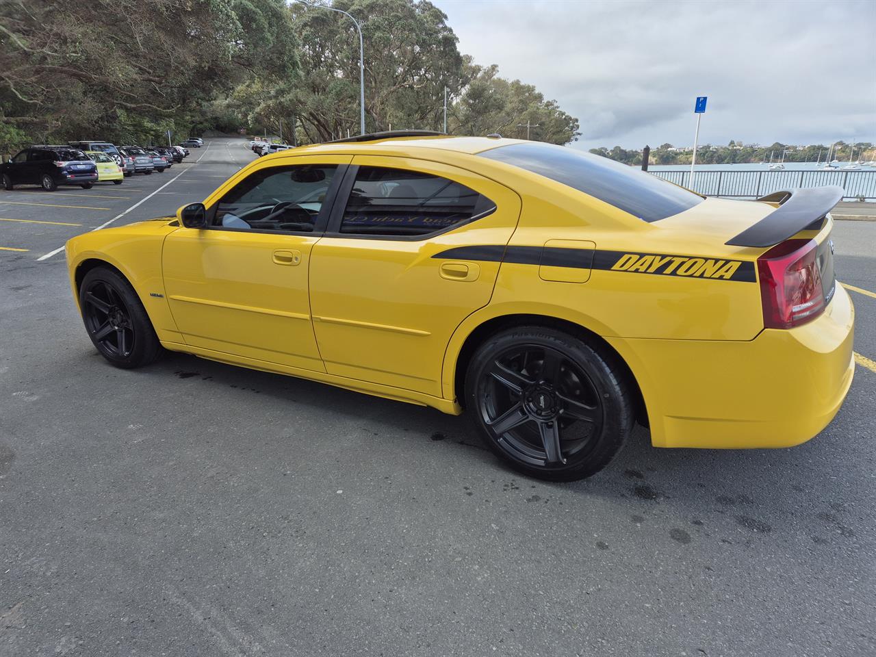 2006 DODGE Charger