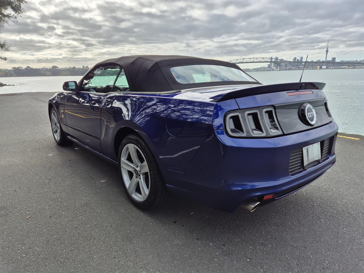 2014 FORD MUSTANG