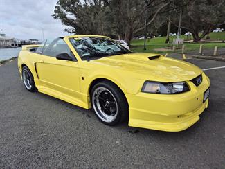 2001 FORD MUSTANG - Thumbnail