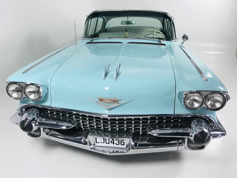 1958 CADILLAC SERIES 62