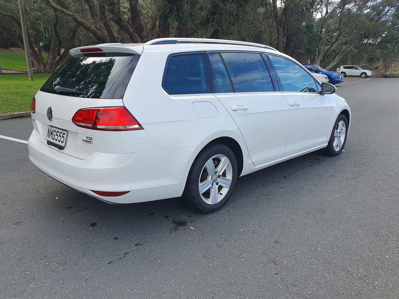 2016 VOLKSWAGEN GOLF