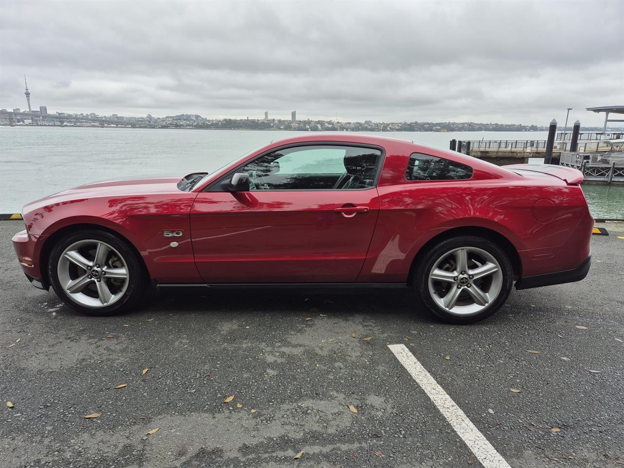 2012 FORD MUSTANG