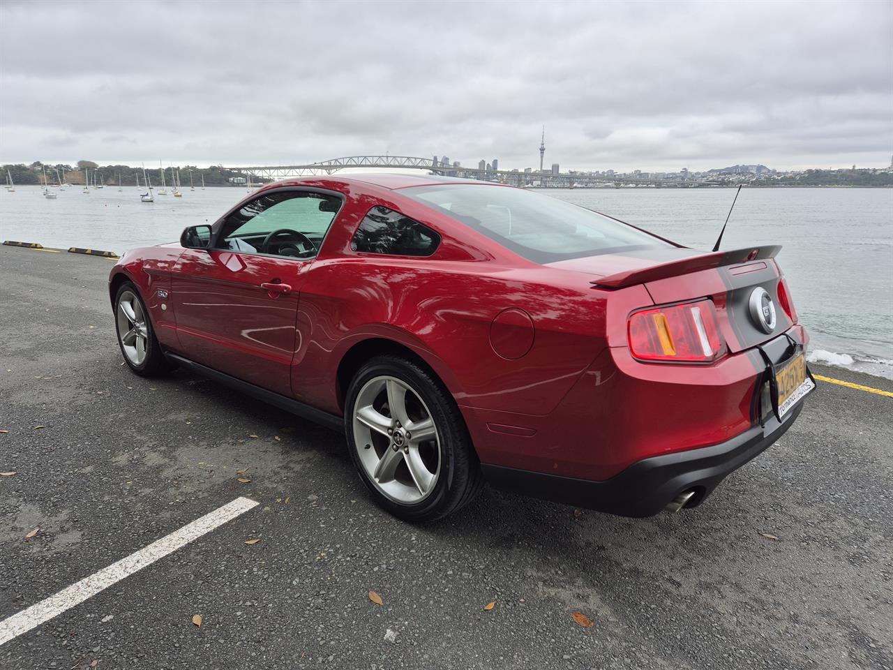 2012 FORD MUSTANG